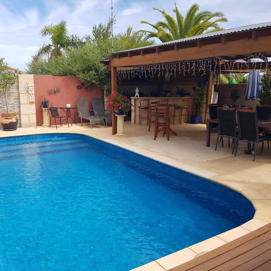 Ocean Reef Homestay Perth Exterior photo